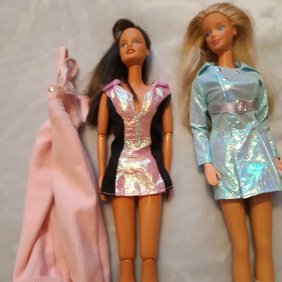 Five Vintage Barbie Dolls $10 each or all 5 for $45 - Picture 4 of 5